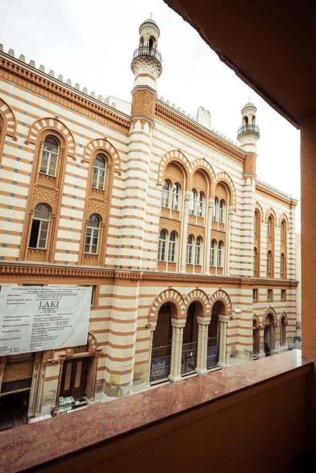 Ultra Central Large Home With Ac And Balcony Будапеща Екстериор снимка